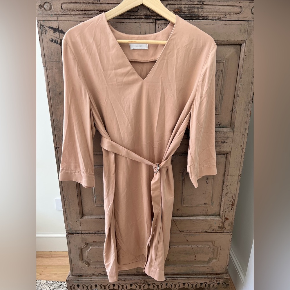 Oak + fort, dress, size L, like new